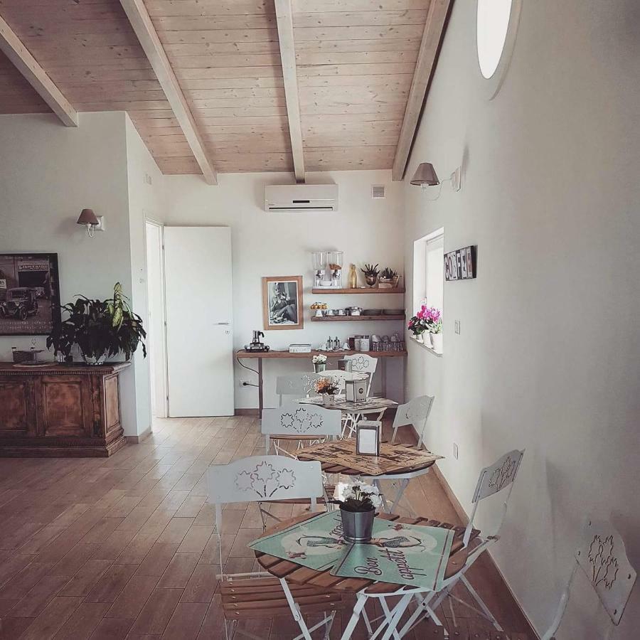 Like At Home B&B Sannicandro di Bari Eksteriør billede